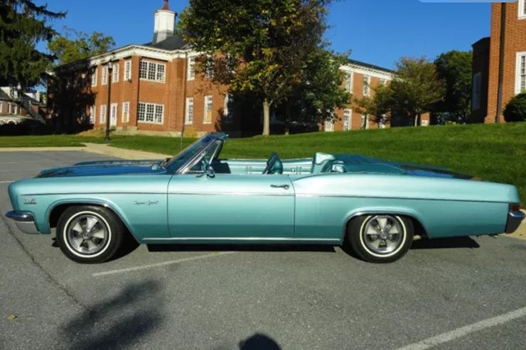 1966 Chevrolet Impala Image 3