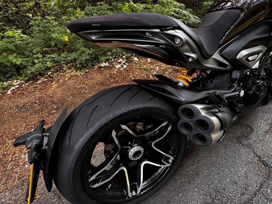 2025 Ducati Diavel Image 4