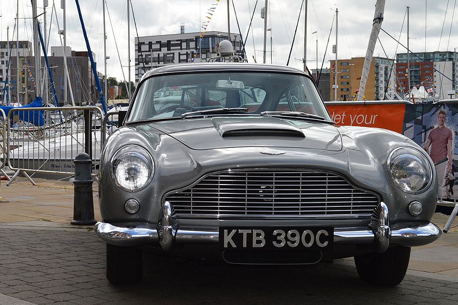 1965 Aston Martin DB5 Image 8