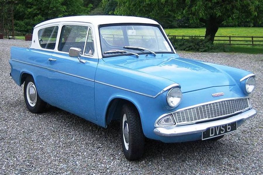 1963 Ford Anglia Image 5
