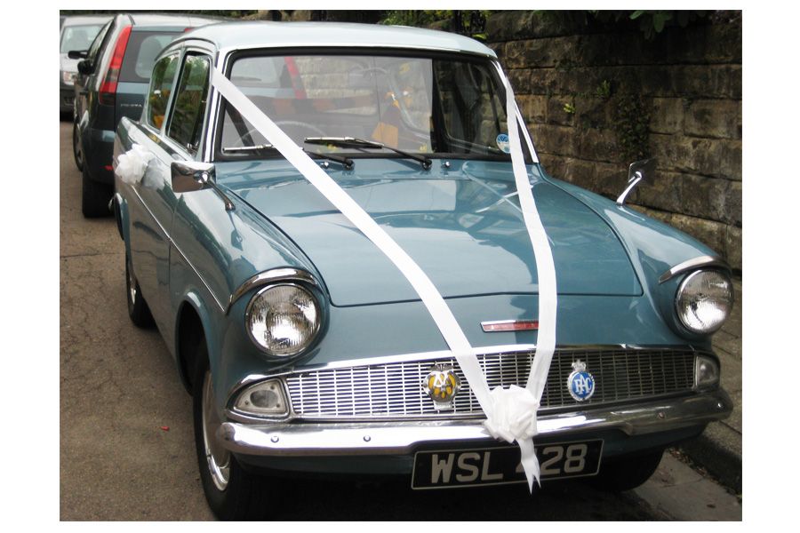 1960 Ford Anglia Image 4