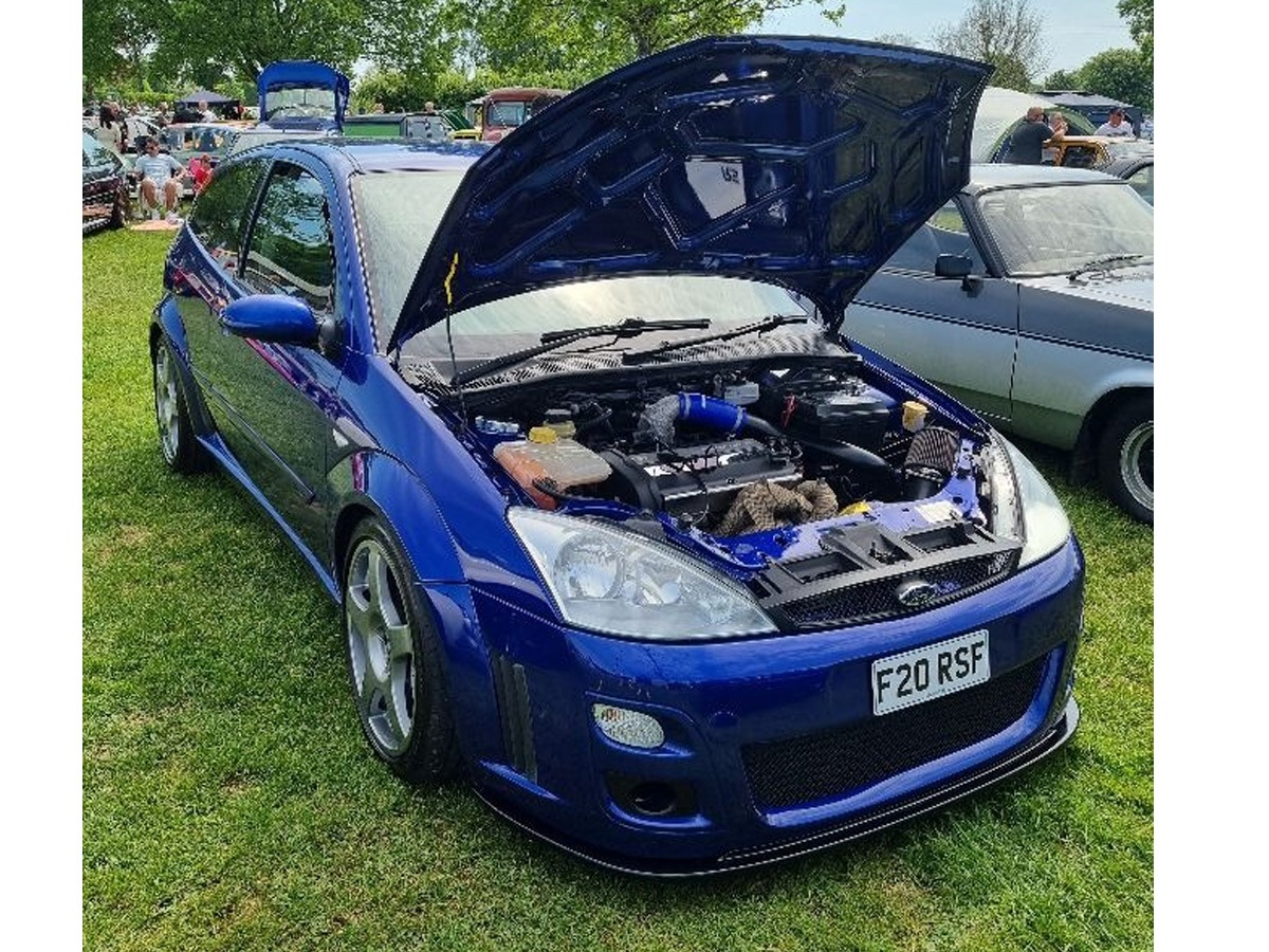 2003 Ford Focus Image 3