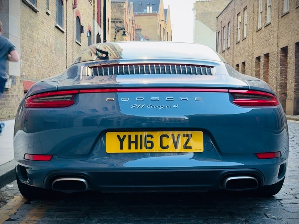 2016 Porsche 911 Image 4