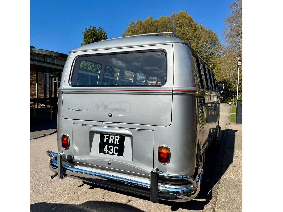 1965 Volkswagen T2 Camper Van / Bus Image 4
