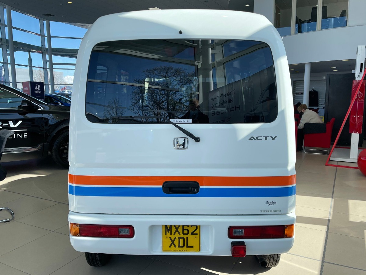 2011 Honda Acty Image 10