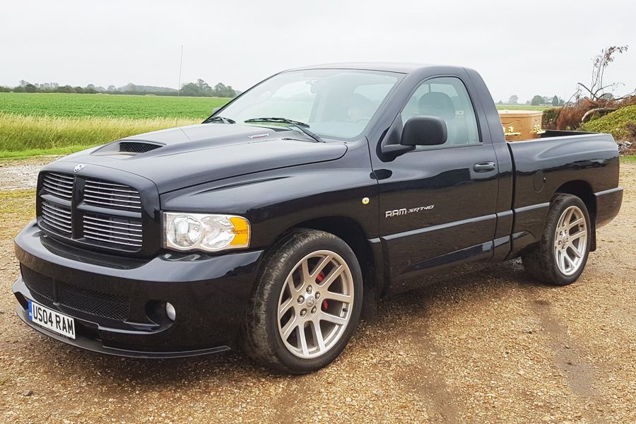 2004 Dodge SRT Image 1