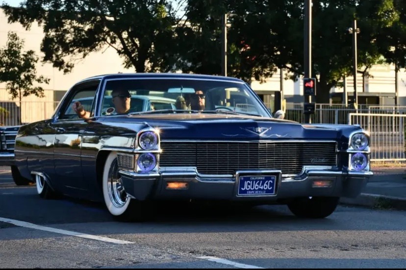 1965 Cadillac Deville Image 1