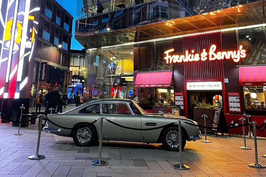 1965 Aston Martin DB5 Image 5