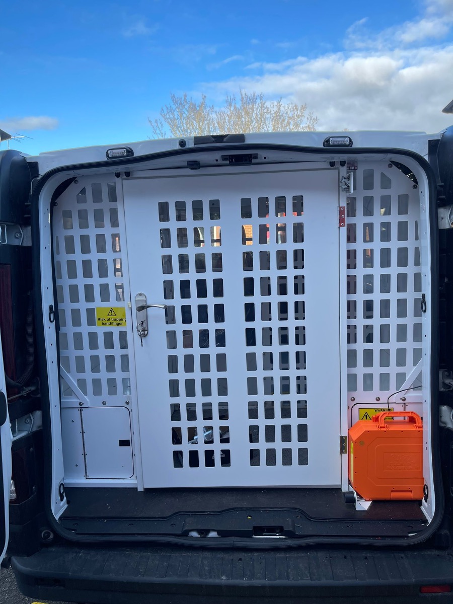 2018 Vauxhall Vivaro Image 3