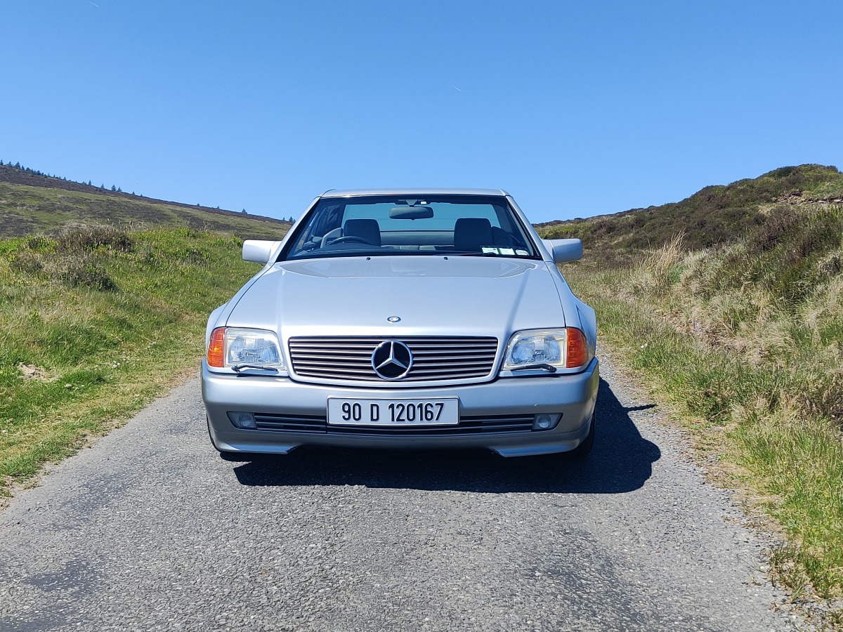 1990 Mercedes-Benz 500SL Image 1