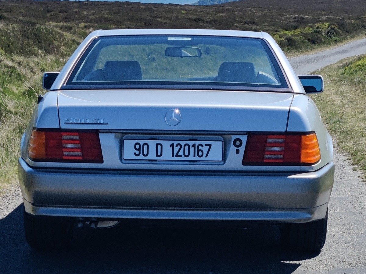 1990 Mercedes-Benz 500SL Image 2
