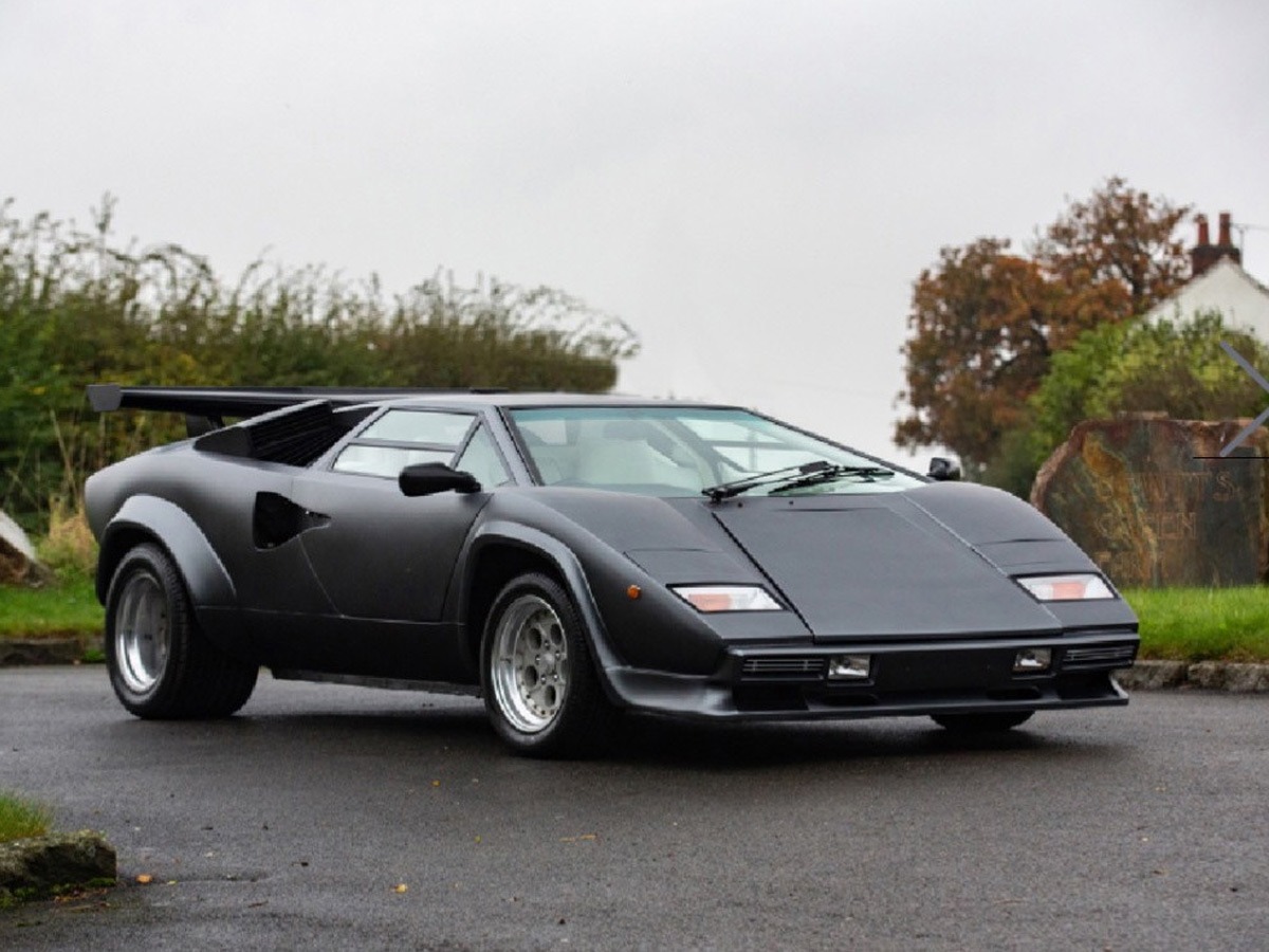 1988 Lamborghini Countach Image 8