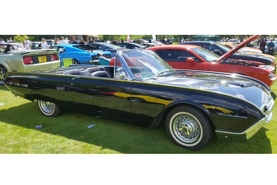 1962 Ford Thunderbird Image 6