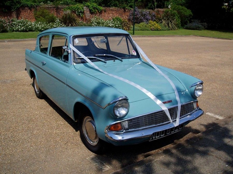 1965 Ford Anglia Image 3