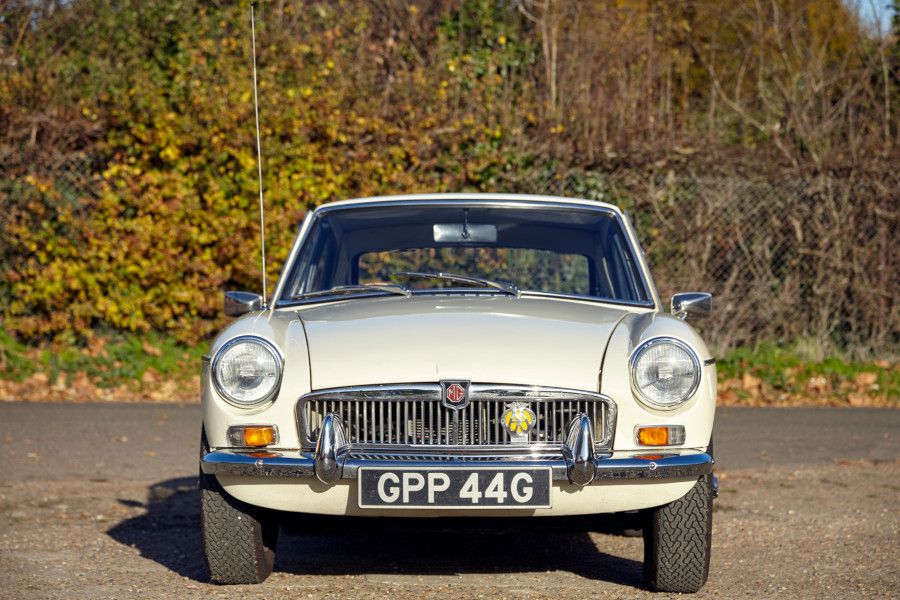 1969 MG MGB Image 6