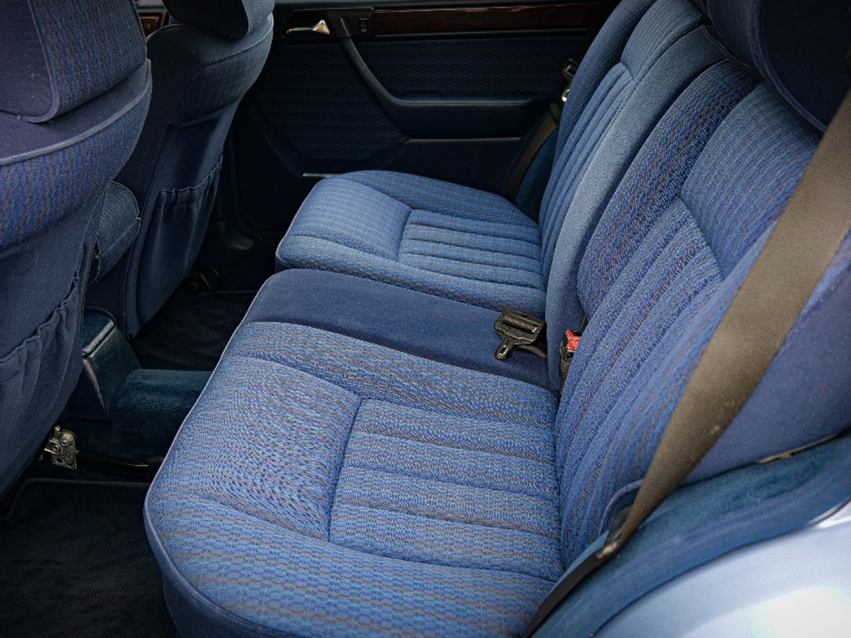 1991 Mercedes-Benz 300TE Image 8