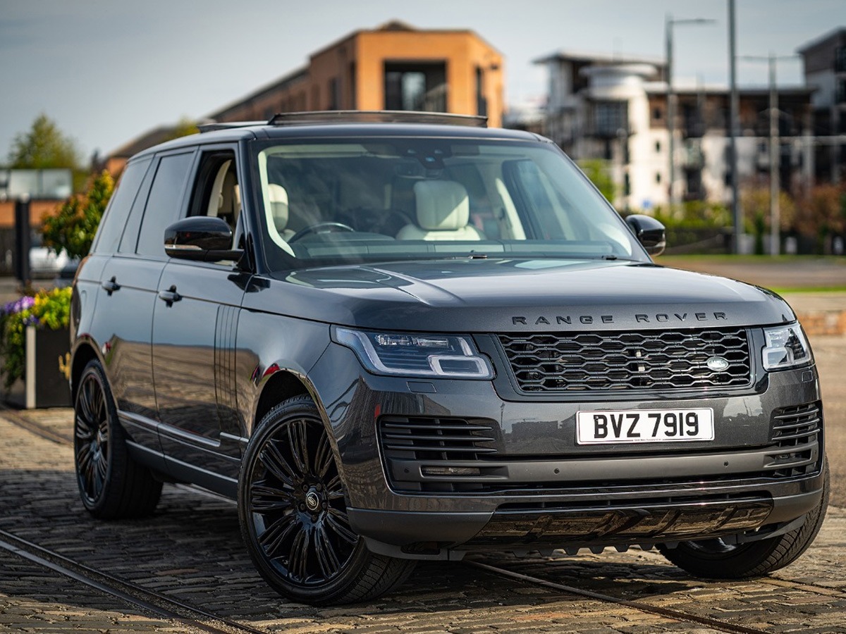 2021 Land Rover Range Rover Image 13