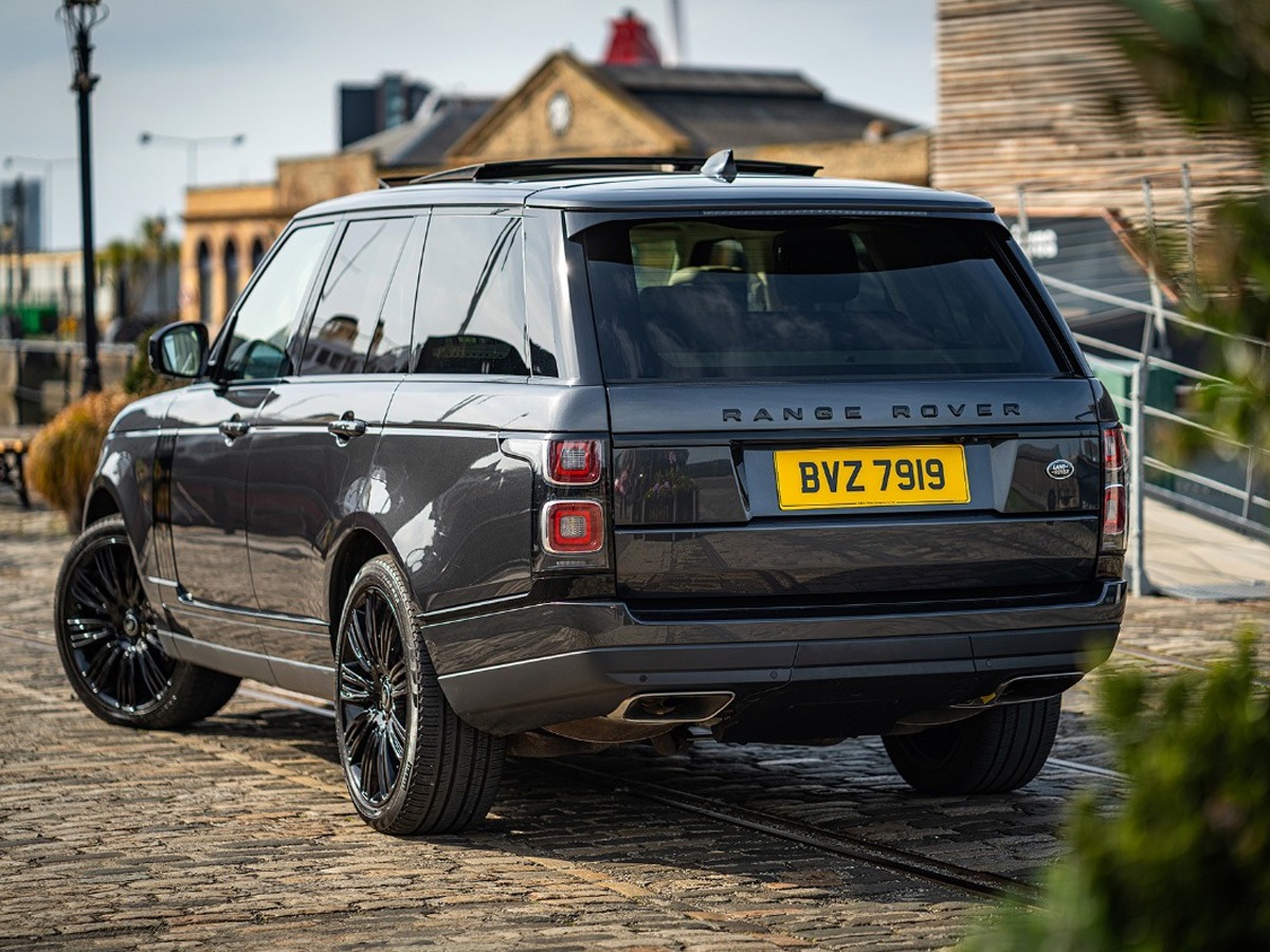 2021 Land Rover Range Rover Image 14