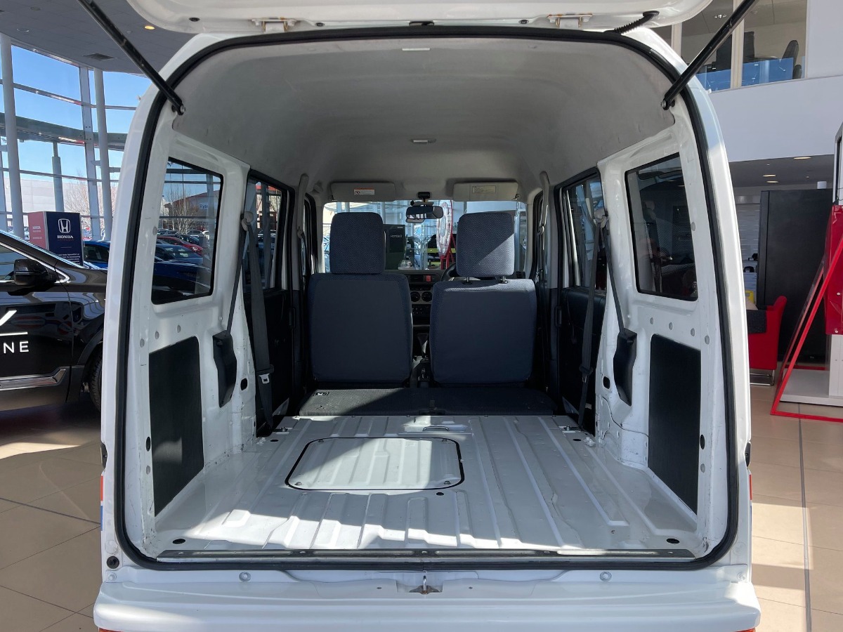 2011 Honda Acty Image 11