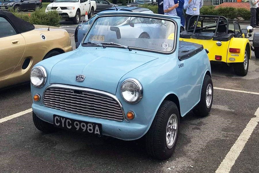 1963 Austin Mini Image 2