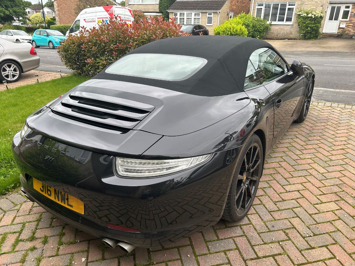 2013 Porsche 911 Image 2