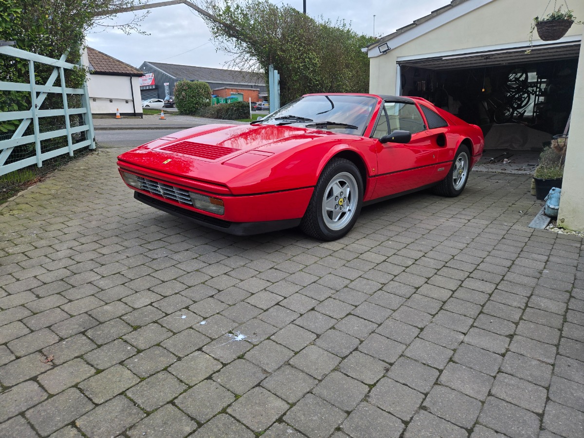 1989 Ferrari 328 Image 3