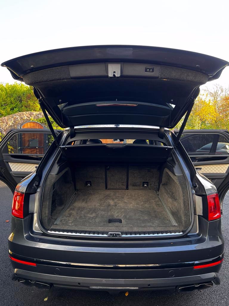 2018 Bentley Bentayga Image 7