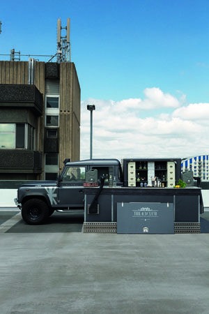 2004 Land Rover Defender Image 3