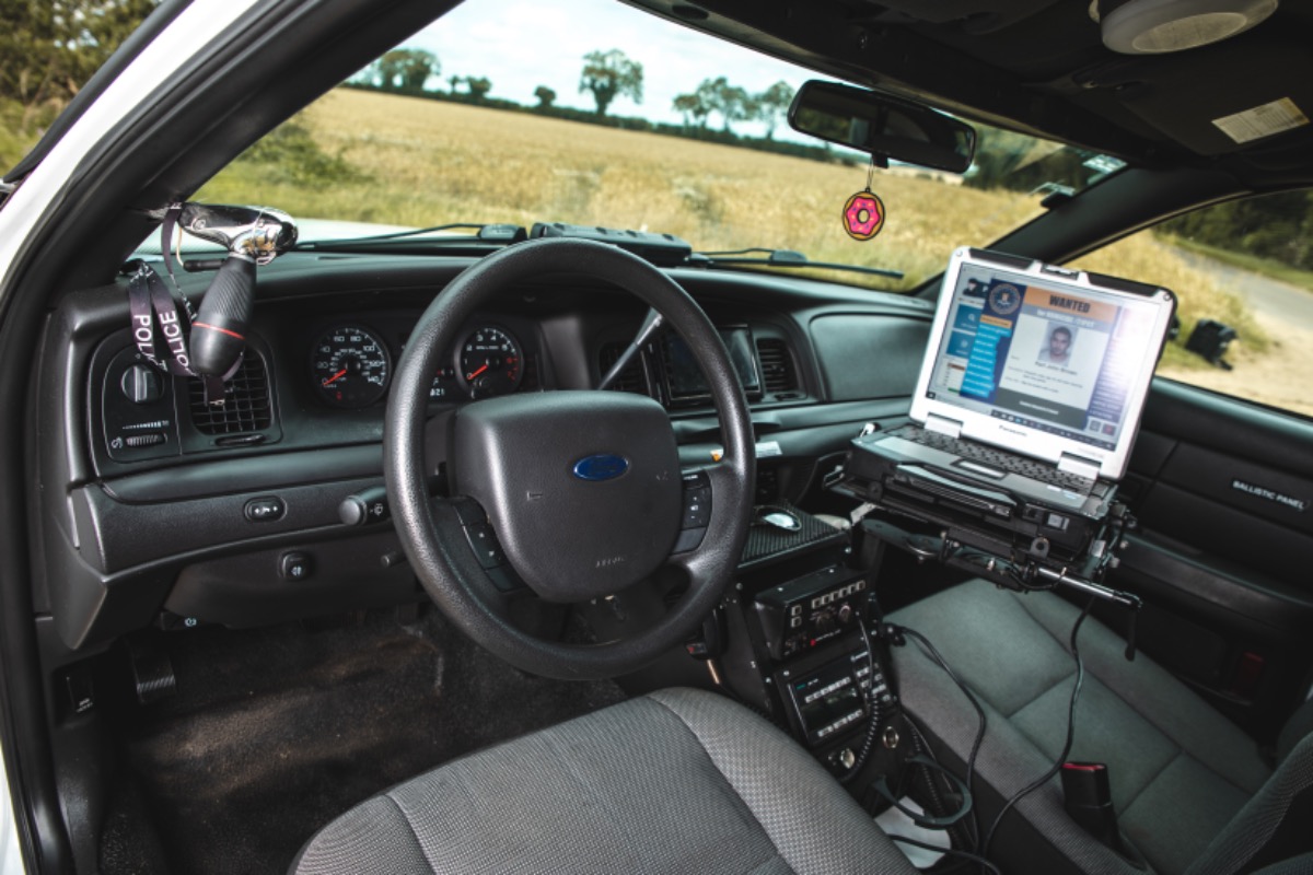 2011 Ford Crown Victoria Image 9