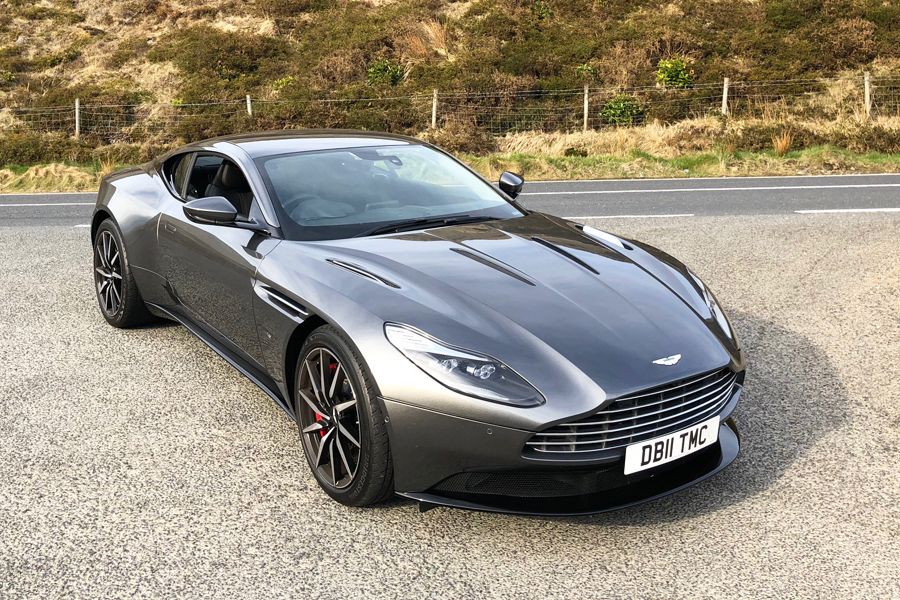 2017 Aston Martin DB11 Image 2