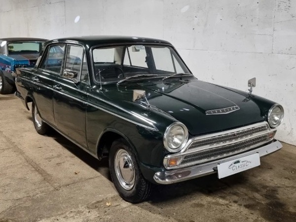 1966 Ford Cortina Image 1