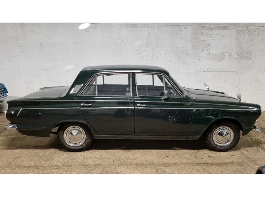 1966 Ford Cortina Image 9