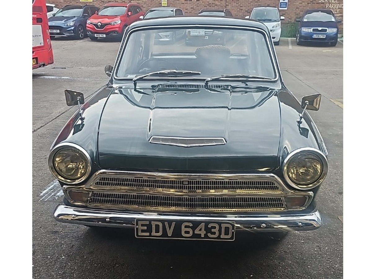 1966 Ford Cortina Image 3