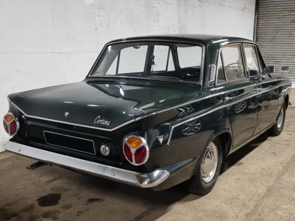 1966 Ford Cortina Image 6