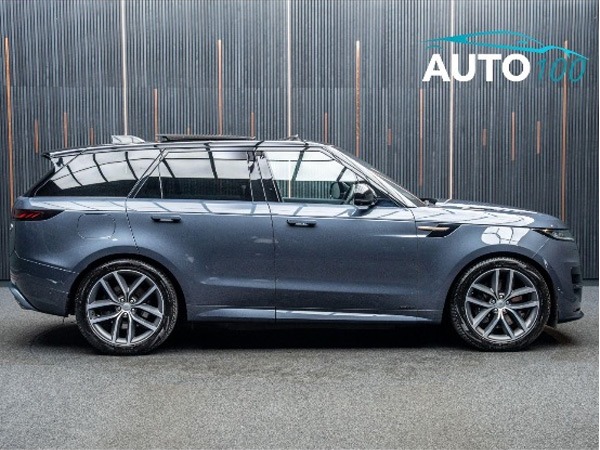 2024 Land Rover Range Rover Sport Image 4