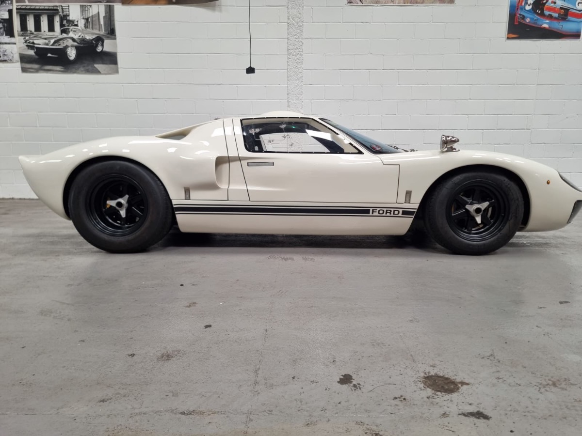 1966 Ford GT40 Image 2