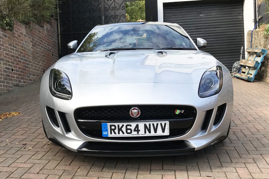 2014 Jaguar F-Type Image 2