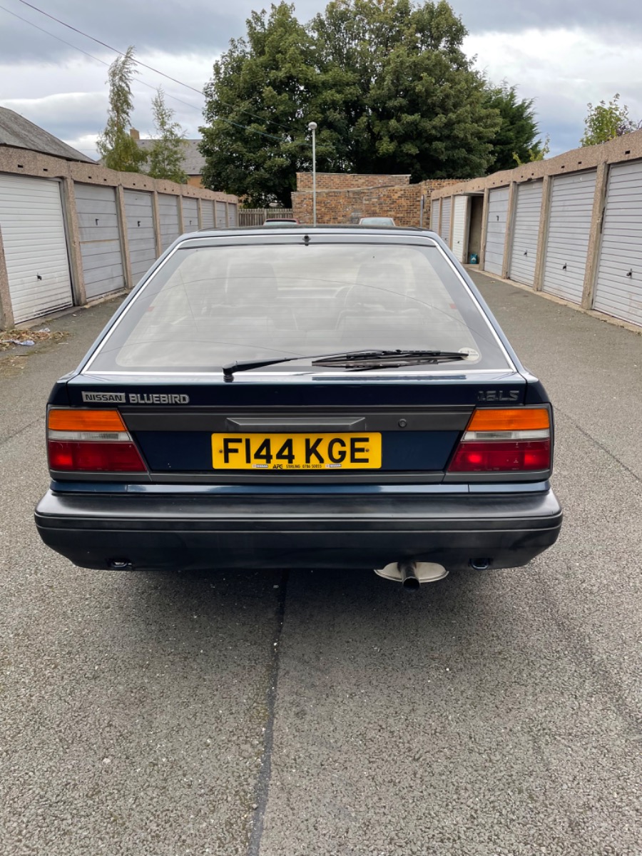 1989 Nissan Bluebird Image 4