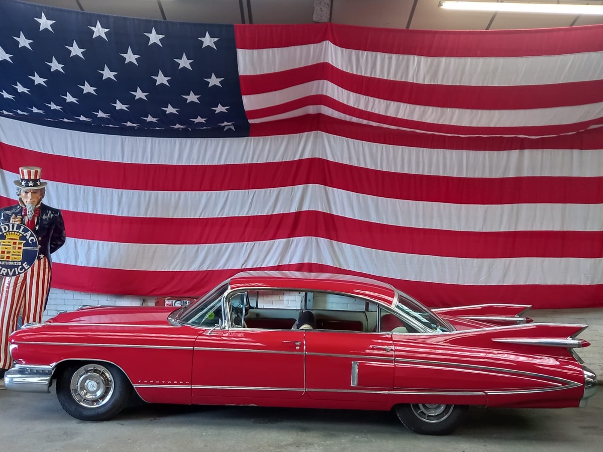 1959 Cadillac Fleetwood Image 2