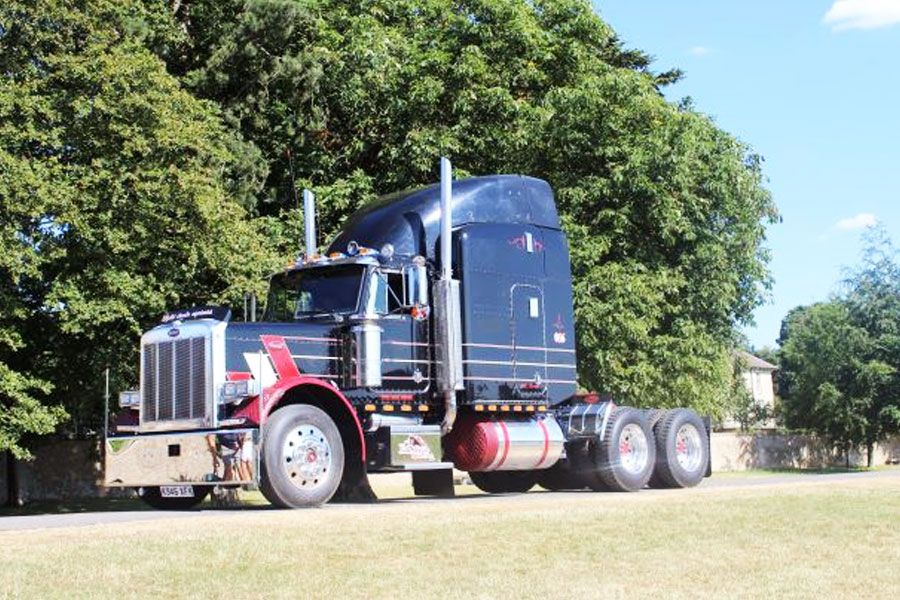 1993 Peterbilt 379 Image 1