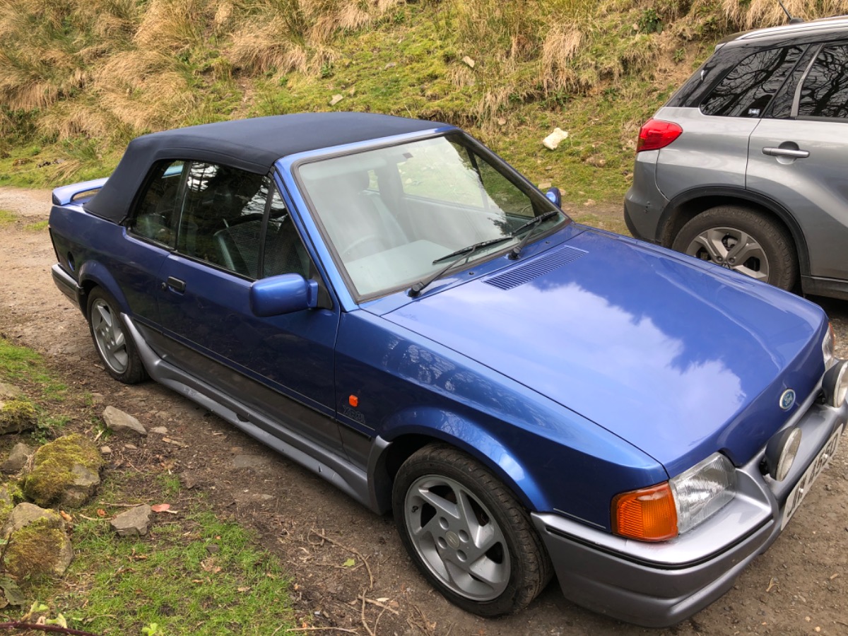 1989 Ford Escort Image 6