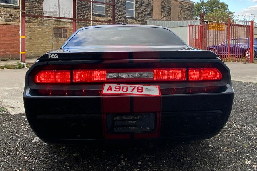 2010 Dodge Challenger Image 4