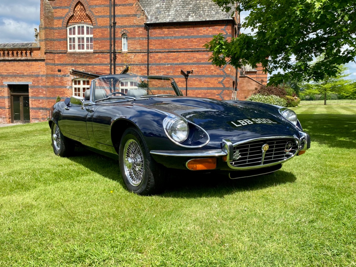1972 Jaguar E-Type Image 1