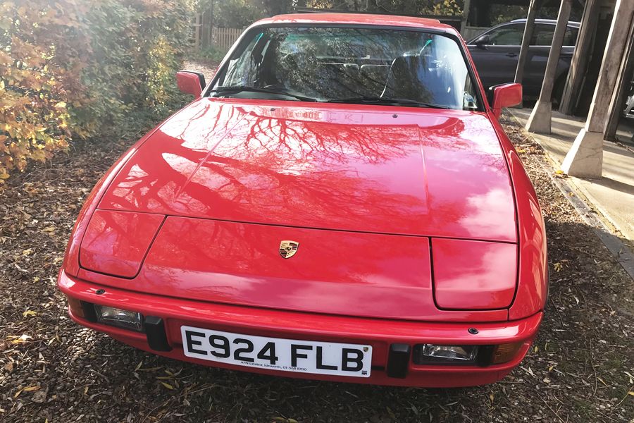 1988 Porsche 924 Image 8