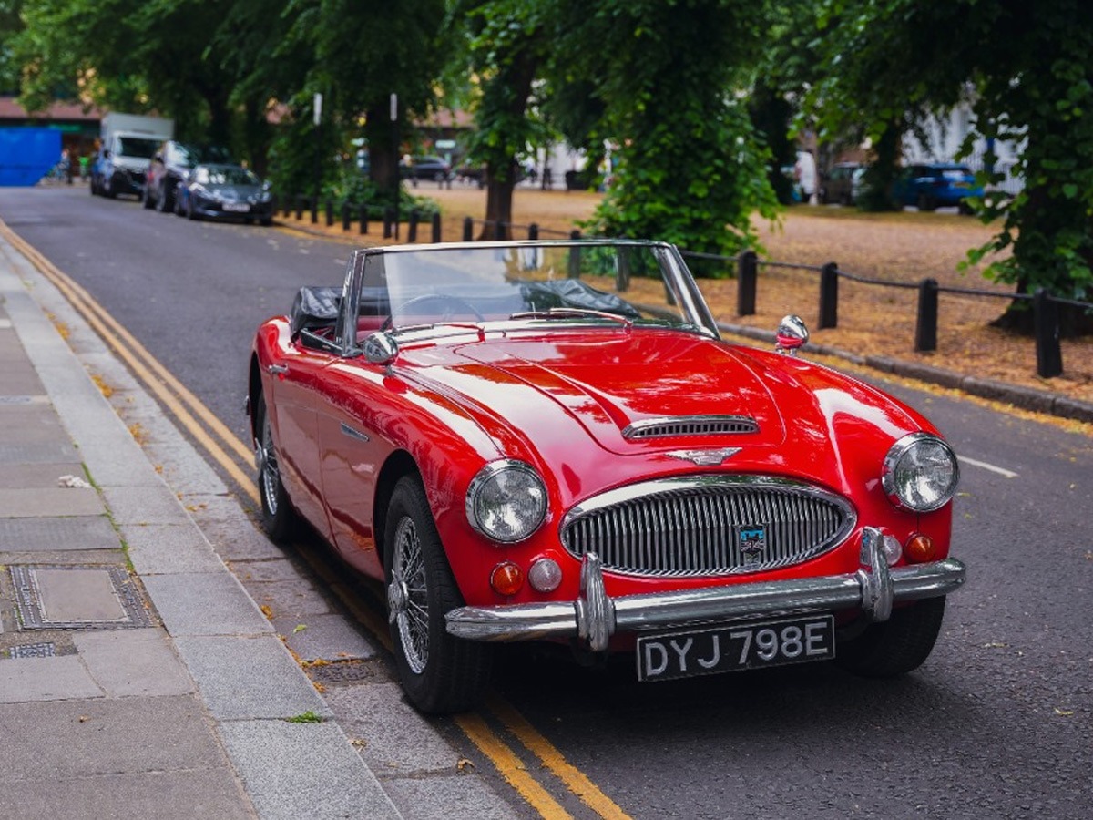 1967 Austin Healey 3000 Image 2