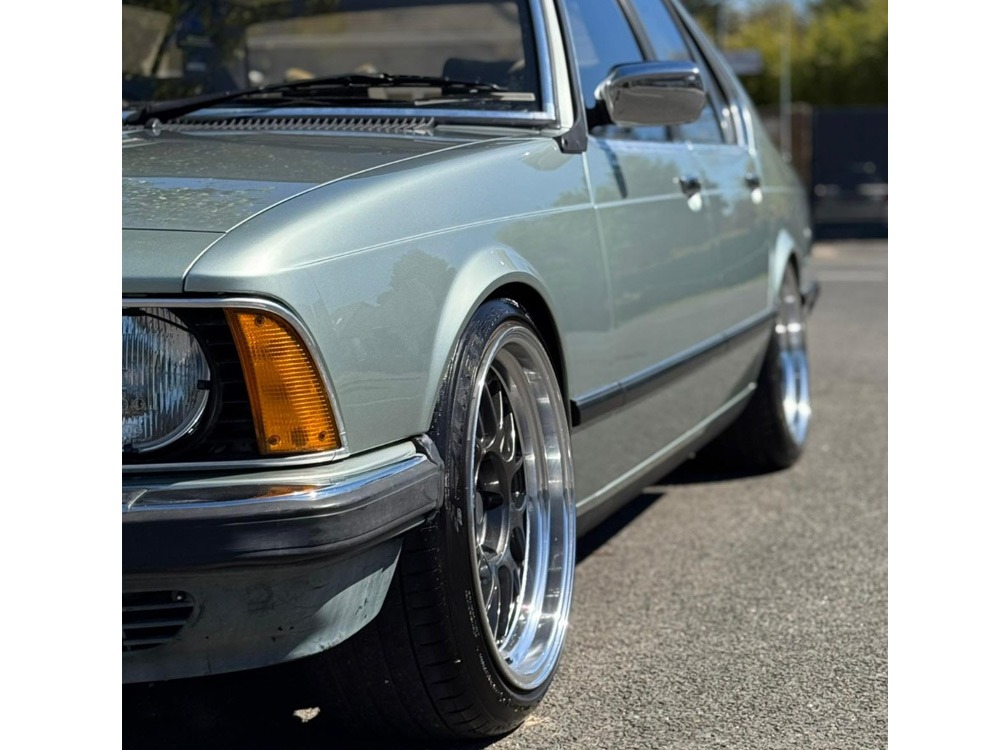 1982 BMW 7 Series Image 3