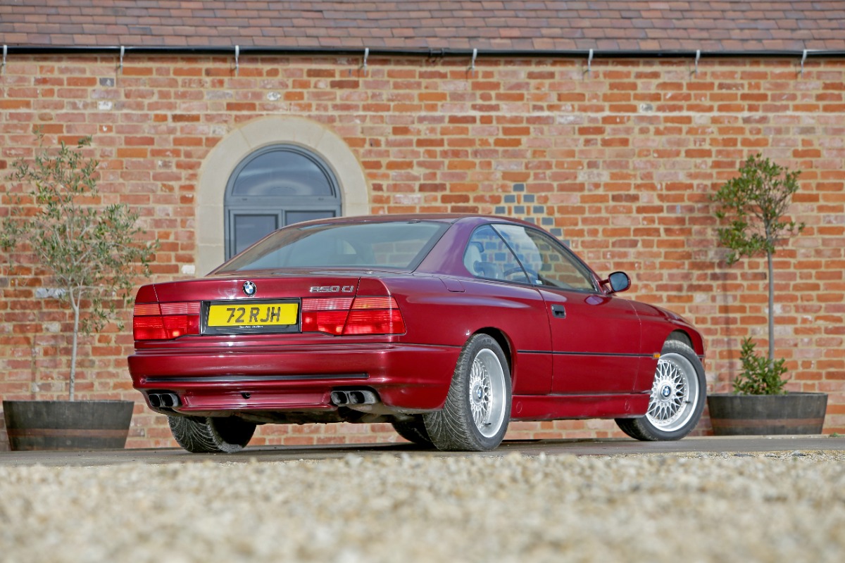 1993 BMW 8 Series Image 7