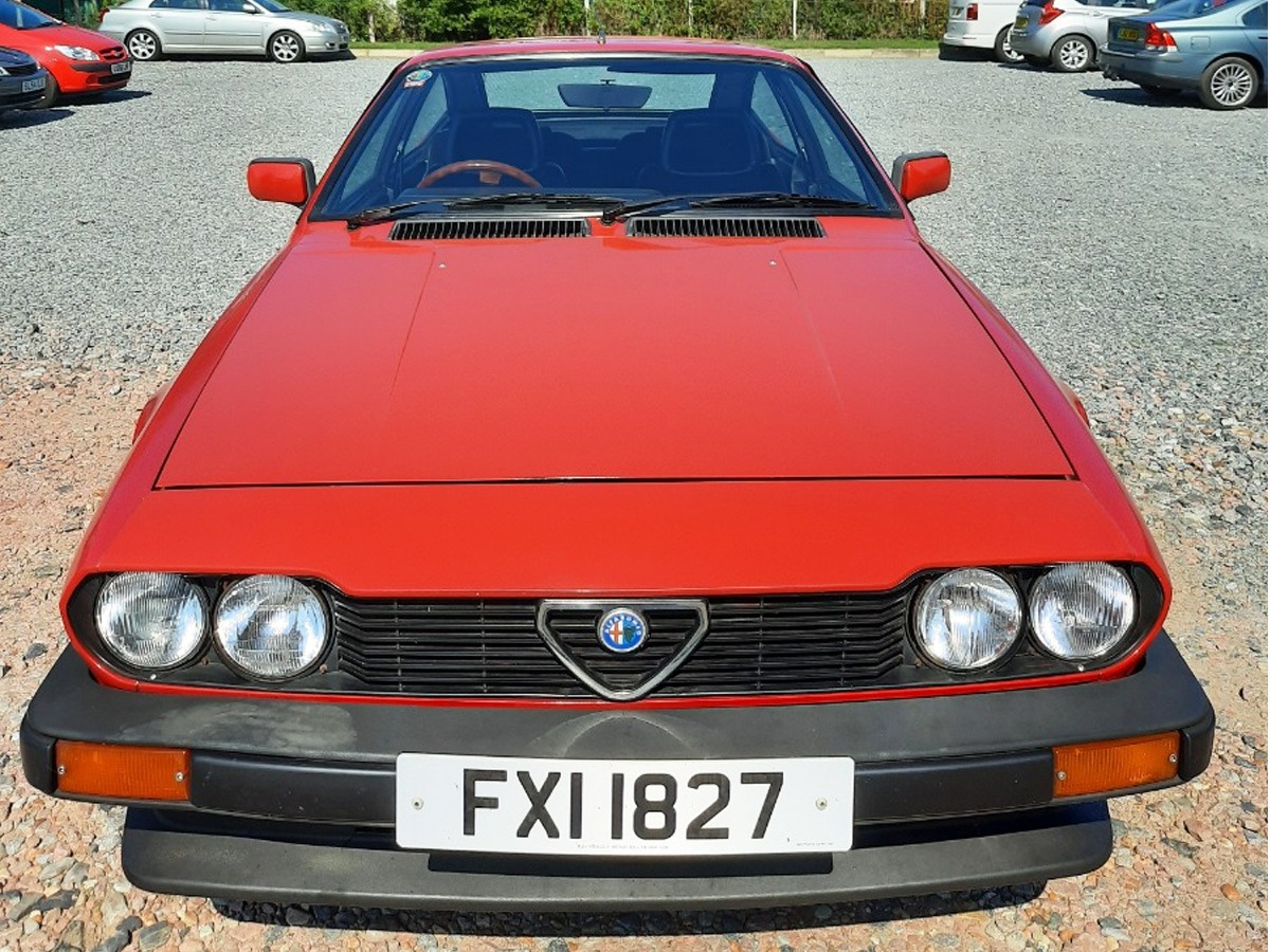 1985 Alfa Romeo Alfetta Image 3