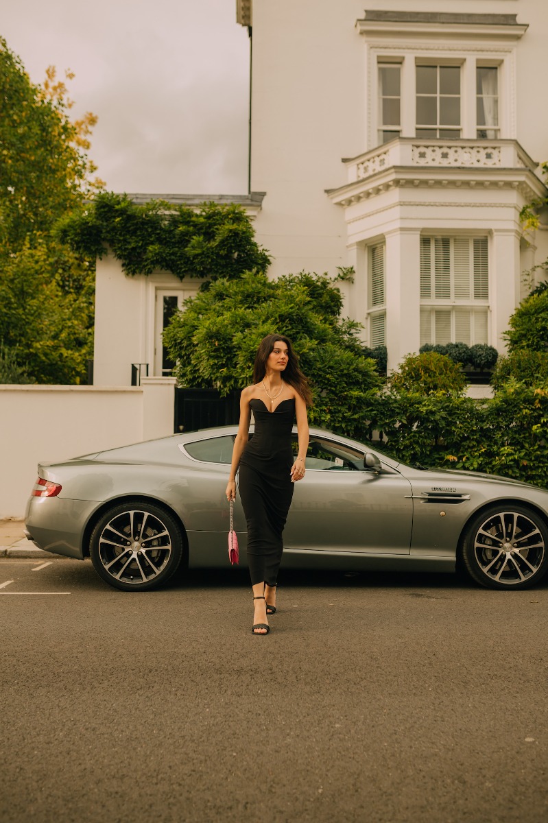 2005 Aston Martin DB9 Image 4