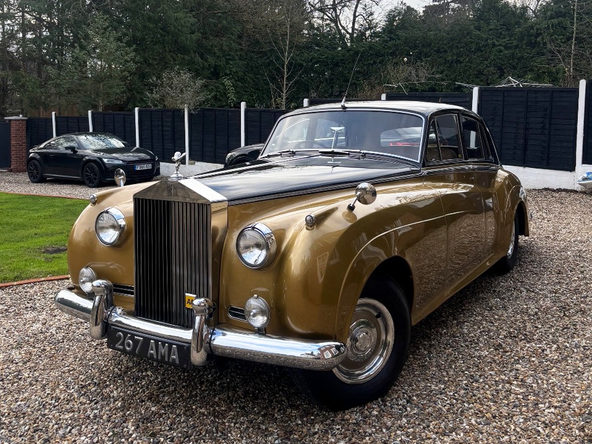 1957 Rolls-Royce Silver Cloud Image 1